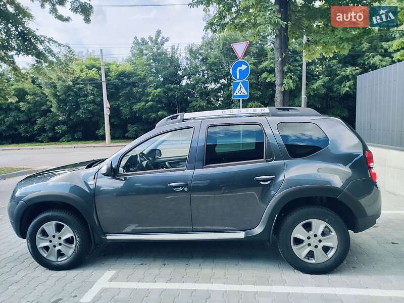 Позашляховик / Кросовер Dacia Duster 2016 в Луцьку