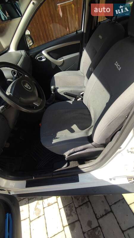 Позашляховик / Кросовер Dacia Duster 2012 в Яремчі