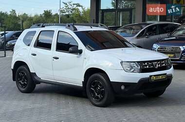 Позашляховик / Кросовер Dacia Duster 2017 в Чернівцях