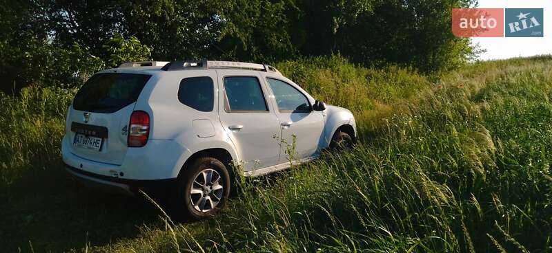 Позашляховик / Кросовер Dacia Duster 2015 в Львові фото 4 Позашляховик / Кросовер Dacia Duster 2015 в Львові