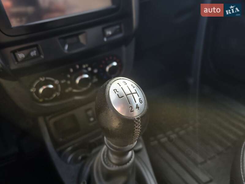 Внедорожник / Кроссовер Dacia Duster 2015 в Ровно