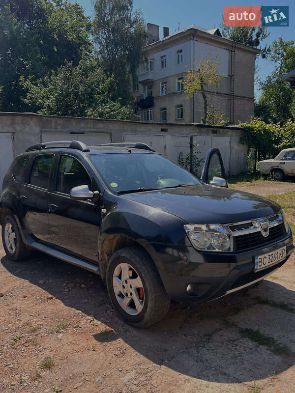 Dacia Duster 2012