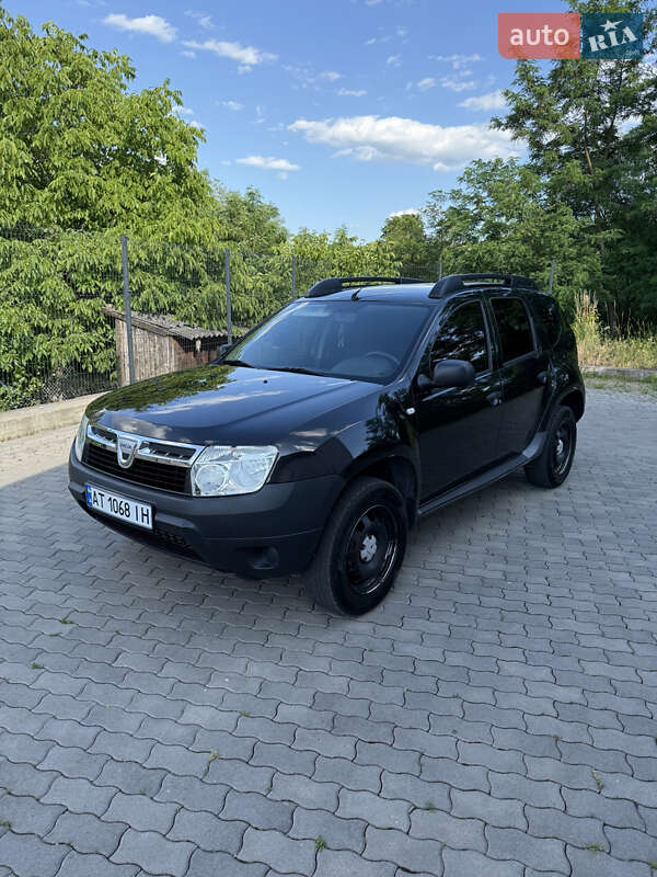 Dacia Duster 2011