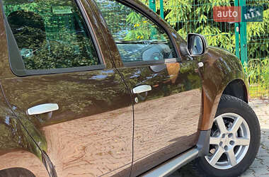 Внедорожник / Кроссовер Dacia Duster 2011 в 