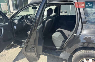 Внедорожник / Кроссовер Dacia Duster 2012 в 