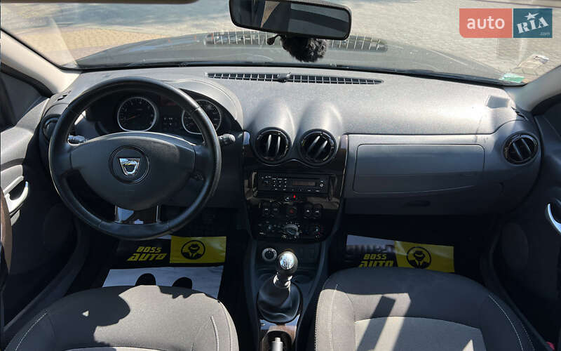 Внедорожник / Кроссовер Dacia Duster 2011 в Львове