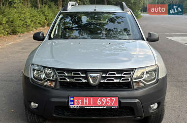 Позашляховик / Кросовер Dacia Duster 2014 в Луцьку
