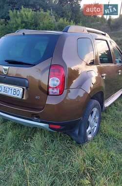 Внедорожник / Кроссовер Dacia Duster 2011 в 