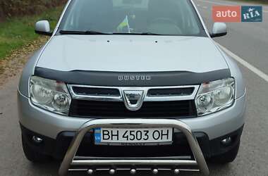 Внедорожник / Кроссовер Dacia Duster 2011 в 