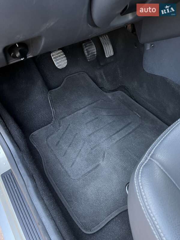 Позашляховик / Кросовер Dacia Duster 2011 в Ніжині фото 29 Позашляховик / Кросовер Dacia Duster 2011 в Ніжині