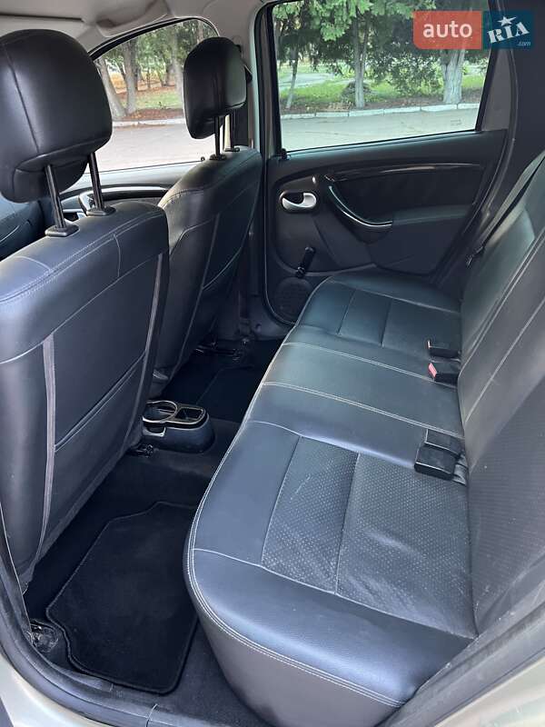 Позашляховик / Кросовер Dacia Duster 2011 в Ніжині фото 39 Позашляховик / Кросовер Dacia Duster 2011 в Ніжині