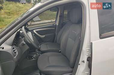 Внедорожник / Кроссовер Dacia Duster 2014 в 