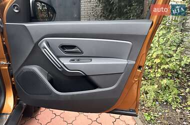 Внедорожник / Кроссовер Dacia Duster 2018 в 