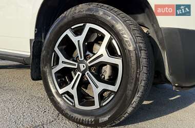 Внедорожник / Кроссовер Dacia Duster 2014 в 