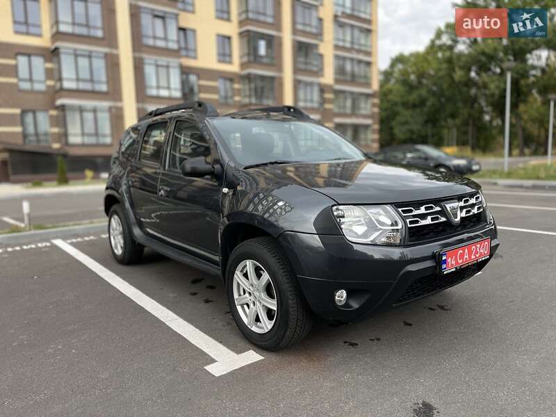 Внедорожник / Кроссовер Dacia Duster 2015 в 