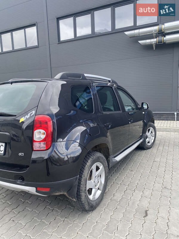 Внедорожник / Кроссовер Dacia Duster 2011 в Дрогобыче