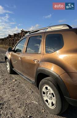 Внедорожник / Кроссовер Dacia Duster 2010 в 