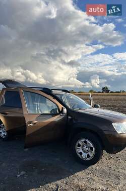 Внедорожник / Кроссовер Dacia Duster 2010 в 