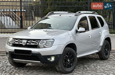 Позашляховик / Кросовер Dacia Duster 2014 в Луцьку