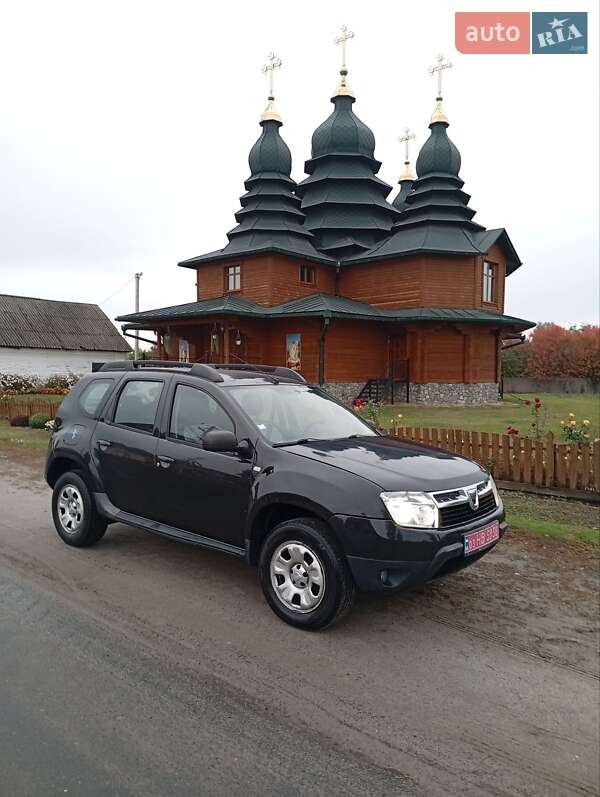 Dacia Duster 2012