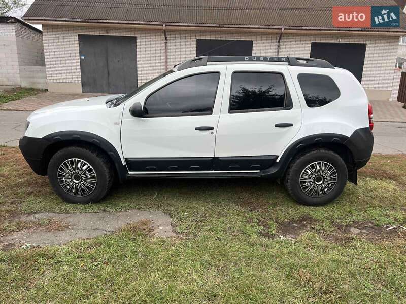 Внедорожник / Кроссовер Dacia Duster 2016 в Хороле фото 6 Внедорожник / Кроссовер Dacia Duster 2016 в Хороле