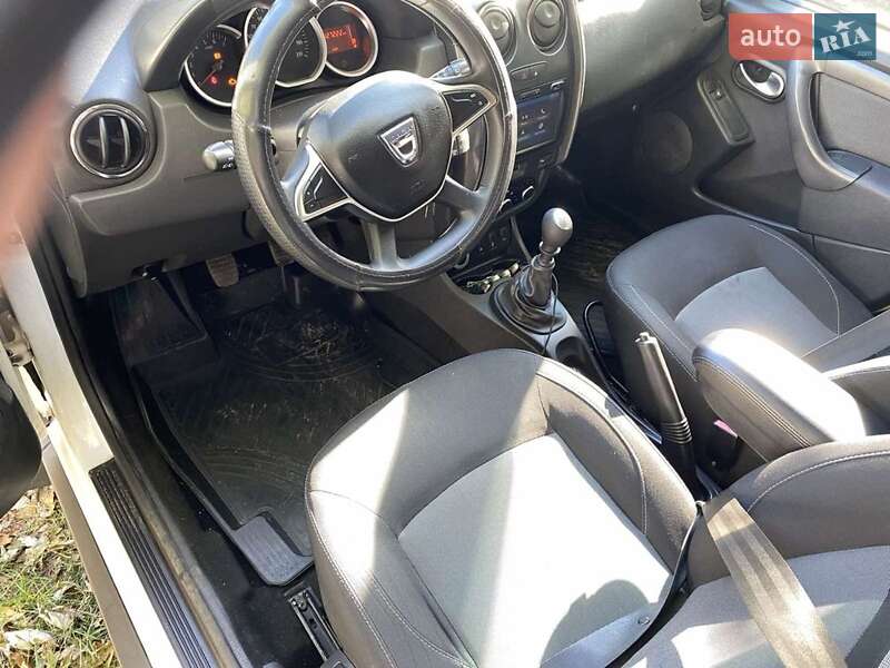 Dacia Duster 2017 Dacia Duster 2017