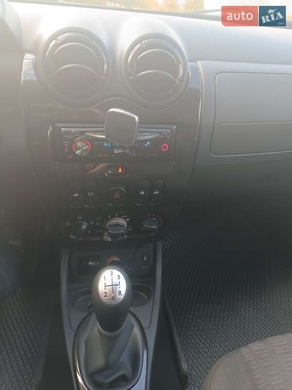 Позашляховик / Кросовер Dacia Duster 2010 в Нетішині