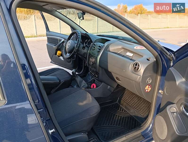 Внедорожник / Кроссовер Dacia Duster 2014 в Полтаве