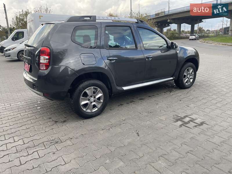 Позашляховик / Кросовер Dacia Duster 2016 в Луцьку