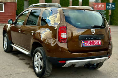 Внедорожник / Кроссовер Dacia Duster 2011 в 