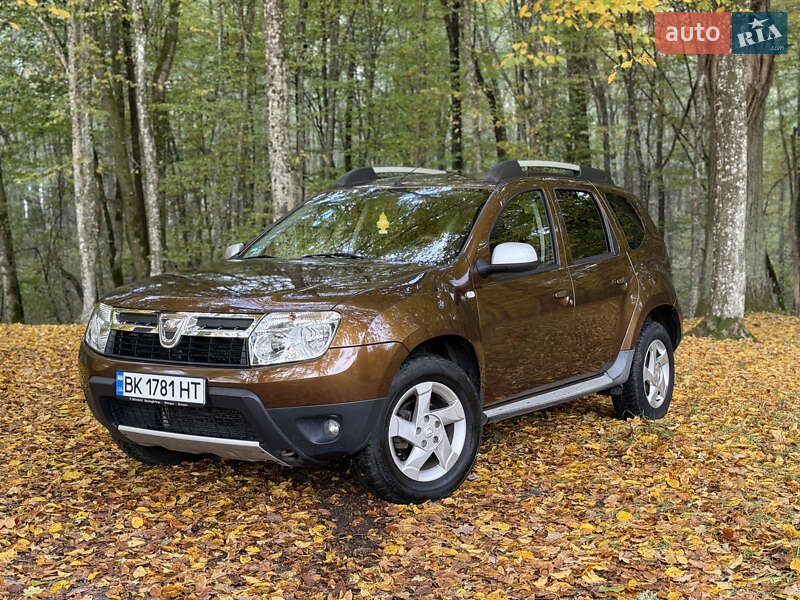 Внедорожник / Кроссовер Dacia Duster 2012 в Сарнах фото Внедорожник / Кроссовер Dacia Duster 2012 в Сарнах