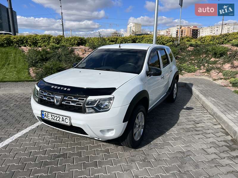 Позашляховик / Кросовер Dacia Duster 2015 в Дніпрі