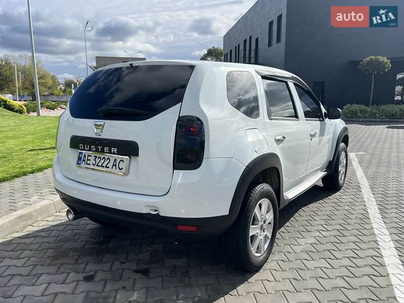 Позашляховик / Кросовер Dacia Duster 2015 в Дніпрі