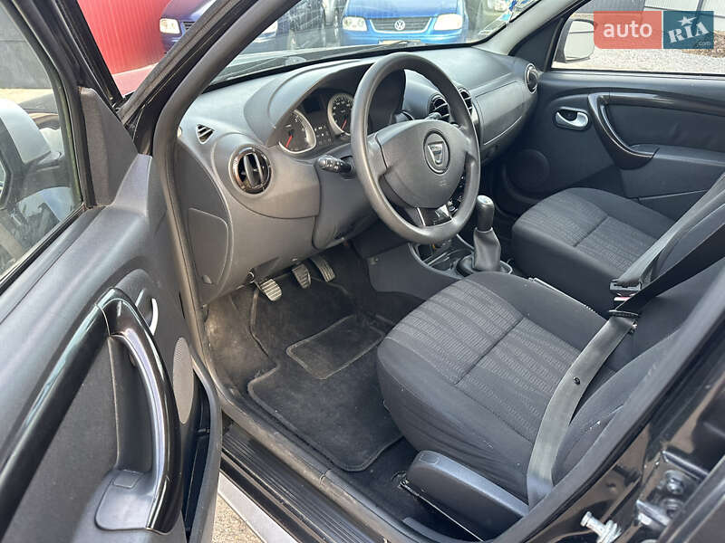 Внедорожник / Кроссовер Dacia Duster 2010 в Сокале