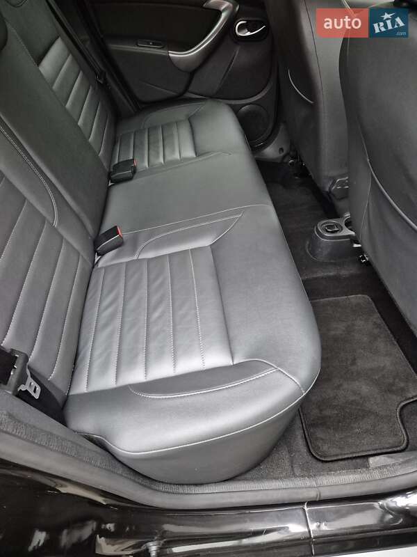 Внедорожник / Кроссовер Dacia Duster 2017 в Киеве