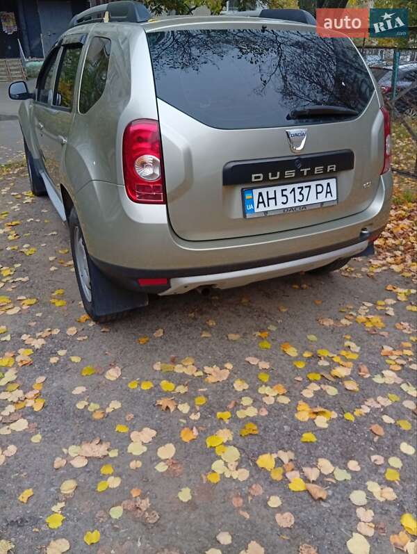 Позашляховик / Кросовер Dacia Duster 2011 в Харкові