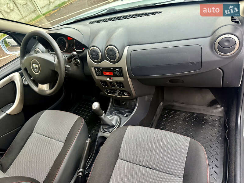 Внедорожник / Кроссовер Dacia Duster 2013 в Ровно