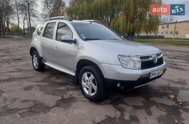 Внедорожник / Кроссовер Dacia Duster 2010 в Кролевце