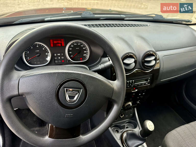 Позашляховик / Кросовер Dacia Duster 2011 в Рівному