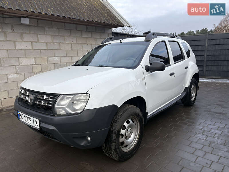 Позашляховик / Кросовер Dacia Duster 2016 в Дубні