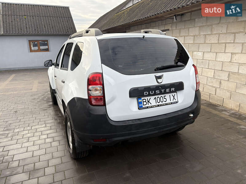 Позашляховик / Кросовер Dacia Duster 2016 в Дубні
