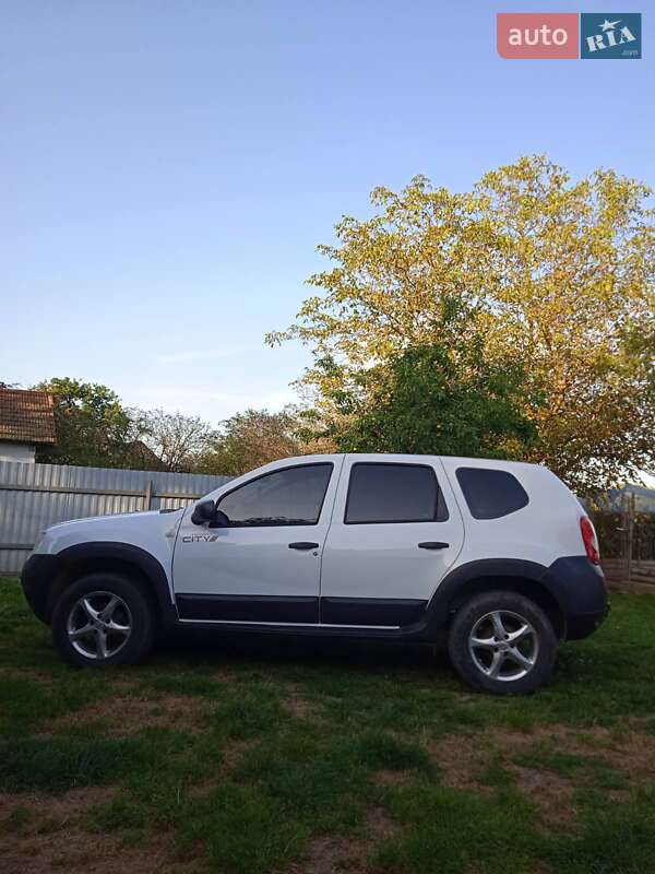 Dacia Duster 2011 Dacia Duster 2011