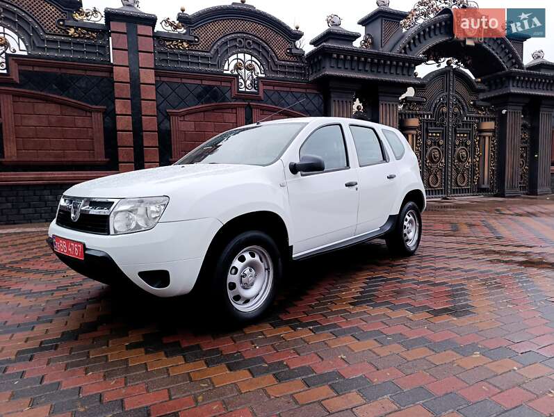 Позашляховик / Кросовер Dacia Duster 2013 в Звягелі