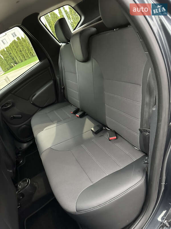 Внедорожник / Кроссовер Dacia Duster 2014 в Киеве фото 39 Внедорожник / Кроссовер Dacia Duster 2014 в Киеве