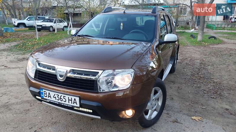 Внедорожник / Кроссовер Dacia Duster 2011 в Белгороде-Днестровском фото Внедорожник / Кроссовер Dacia Duster 2011 в Белгороде-Днестровском