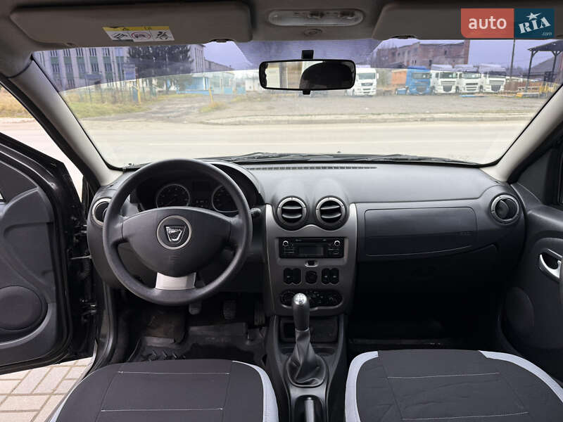 Позашляховик / Кросовер Dacia Duster 2013 в Хусті