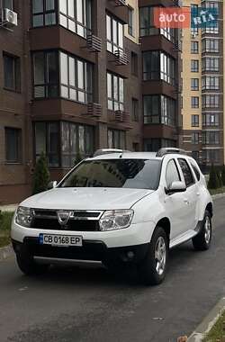 Позашляховик / Кросовер Dacia Duster 2011 в Чернігові