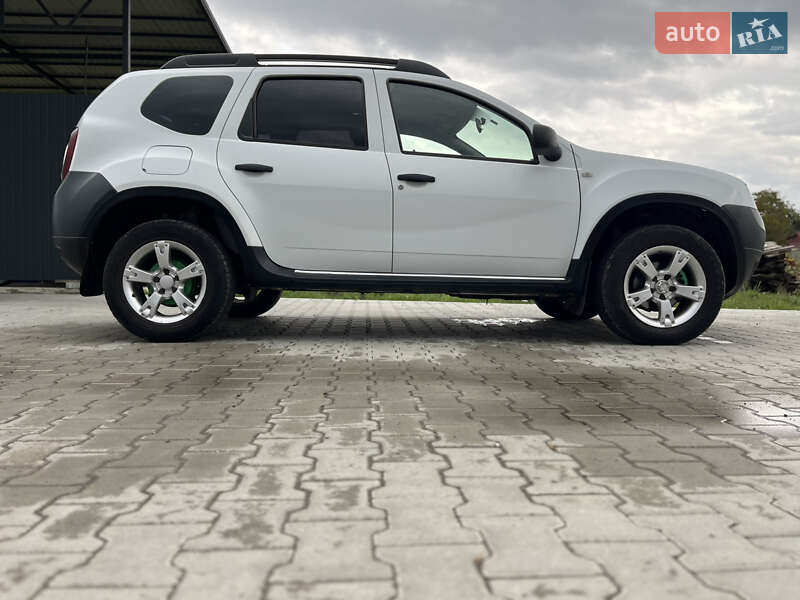 Внедорожник / Кроссовер Dacia Duster 2010 в Калуше фото 17 Внедорожник / Кроссовер Dacia Duster 2010 в Калуше