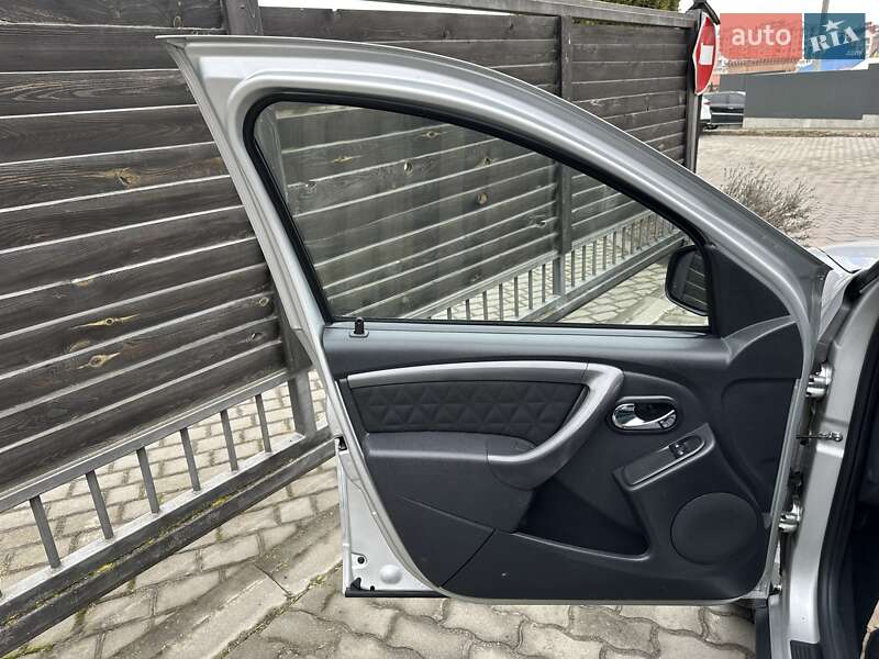 Внедорожник / Кроссовер Dacia Duster 2015 в Тернополе