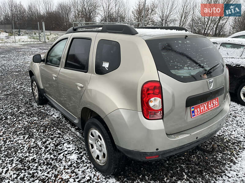 Позашляховик / Кросовер Dacia Duster 2011 в Володимирі
